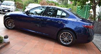 ALFA ROMEO GIULIA 2.2 TURBODIESEL 150CV AT8 BUSINESS (NAVI + CERCHI 17 + UNICO PROP.)