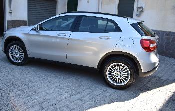 MERCEDES-BENZ GLA 200 d Executive (NAVI+RETROCAMERA+CERCHI 17) 