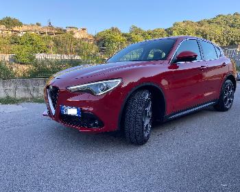 ALFA ROMEO STELVIO 2.2 TD 180CV AT8 RWD BUSINESS (CERCHI 19+BI-XENO+NAVI)